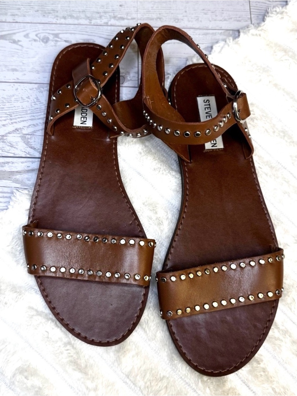 STEVE MADDEN Brown Vegan Leather Sandals Studded Strapped 9.5